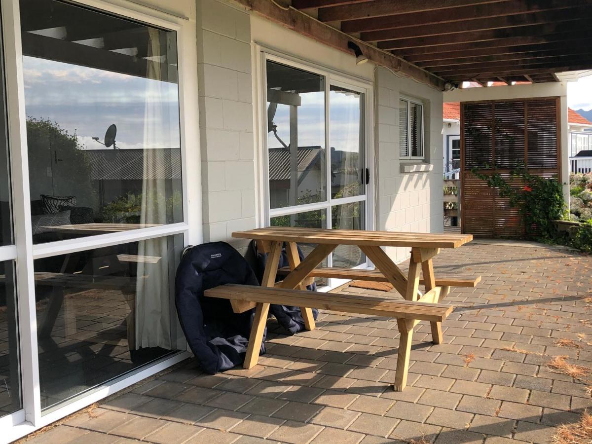Gilmour Getaway Apartment Раглан Екстериор снимка
